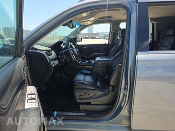 2016 Chevrolet Tahoe LT 1LT – miniatura 3