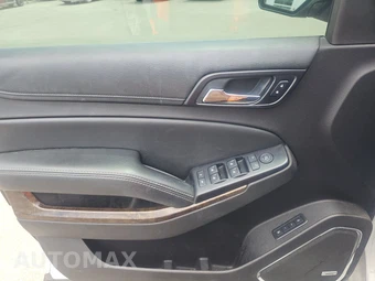 2016 Chevrolet Tahoe LT 1LT – miniatura 9