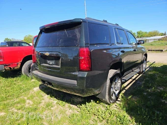 2016 Chevrolet Tahoe LT 1LT - miniatura 3