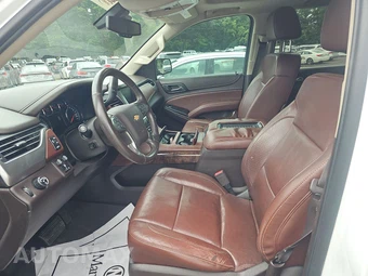 2016 Chevrolet Tahoe LTZ 1LZ - miniatura 7