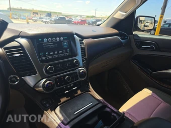 2016 Chevrolet Tahoe LTZ 1LZ - miniatura 11