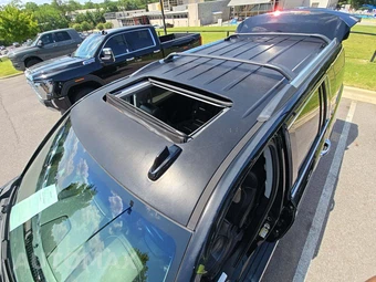 2016 Chevrolet Tahoe LTZ 1LZ - miniatura 9