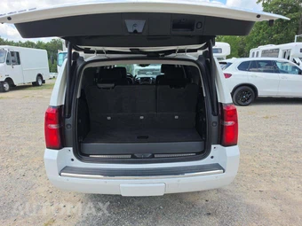 2016 Chevrolet Tahoe LTZ 1LZ - miniatura 15