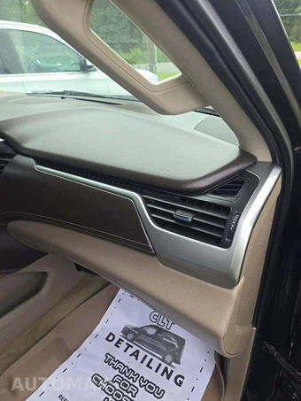 2016 Chevrolet Tahoe LTZ 1LZ - miniatura 20