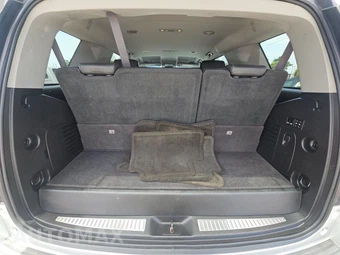 2016 Chevrolet Tahoe LTZ 1LZ - miniatura 17