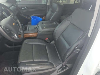 2016 Chevrolet Tahoe LTZ 1LZ - miniatura 3