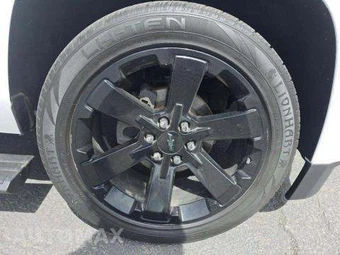 2016 Chevrolet Tahoe LTZ 1LZ – miniatura 7