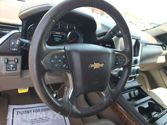 2016 Chevrolet Tahoe LTZ 1LZ - miniatura 10