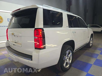 2016 Chevrolet Tahoe LTZ 1LZ - miniatura 3