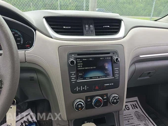 2016 Chevrolet Traverse LS 1LS – miniatura 10