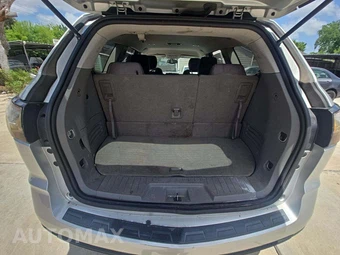 2016 Chevrolet Traverse LS 1LS – miniatura 12