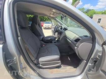 2016 Chevrolet Traverse LS 1LS – miniatura 16
