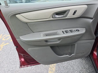 2016 Chevrolet Traverse LT 1LT – miniatura 9