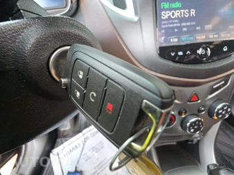 2016 Chevrolet Trax LTZ 1LZ - miniatura 8