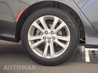 2016 Chrysler 200 Limited – miniatura 11