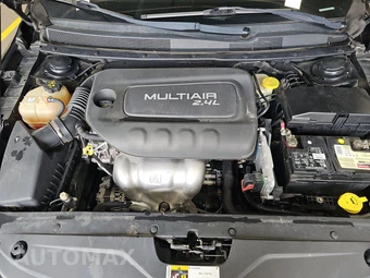 2016 Chrysler 200 Limited – miniatura 15