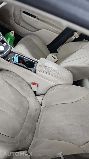 2016 Chrysler 200 Limited – miniatura 26