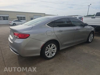 2016 Chrysler 200 Limited - miniatura 4