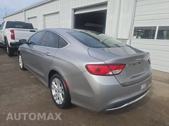 2016 Chrysler 200 Limited - miniatura 6