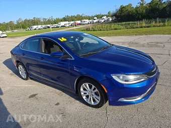 2016 Chrysler 200 Limited - miniatura 3