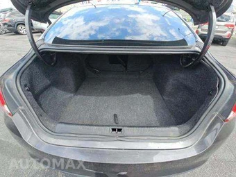 2016 Chrysler 200 LX – miniatura 14