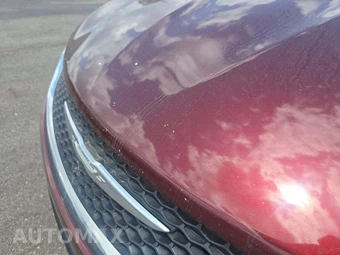 2016 Chrysler 200 Touring – miniatura 21