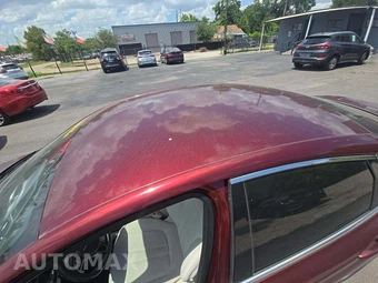 2016 Chrysler 200 Touring – miniatura 9