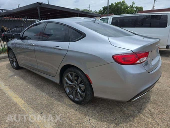 2016 Chrysler 200S – miniatura 2