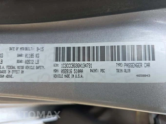 2016 Chrysler 200S – miniatura 5