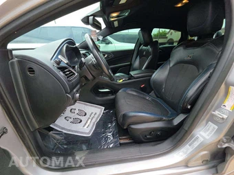 2016 Chrysler 200S – miniatura 6