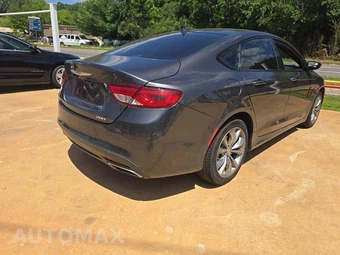 2016 Chrysler 200S – miniatura 3