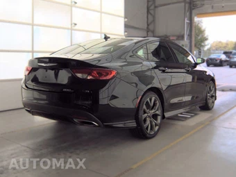 2016 Chrysler 200S - miniatura 4