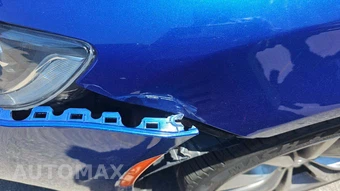 2016 Chrysler 200S – miniatura 33