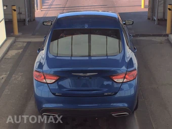 2016 Chrysler 200S – miniatura 5