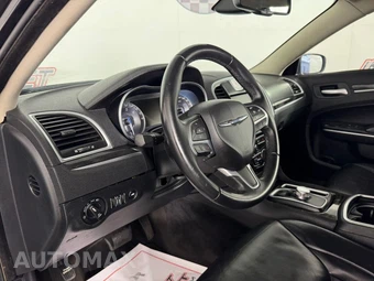 2016 Chrysler 300 Anniversary - miniatura 10
