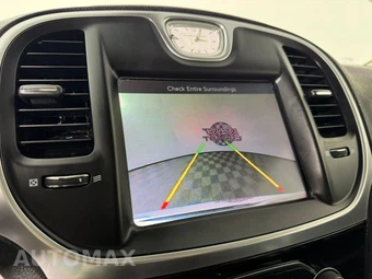 2016 Chrysler 300 Anniversary - miniatura 18