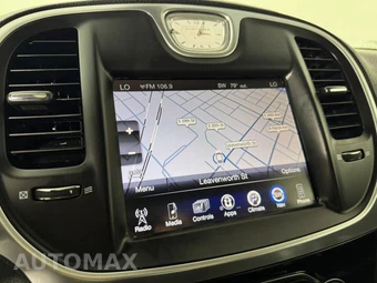 2016 Chrysler 300 Anniversary - miniatura 19