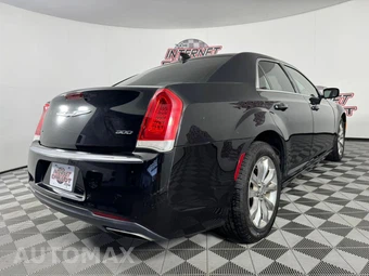 2016 Chrysler 300 Anniversary - miniatura 27
