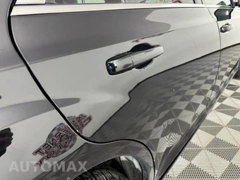 2016 Chrysler 300 Anniversary - miniatura 28