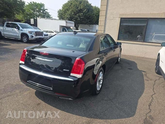 2016 Chrysler 300 Limited - miniatura 3