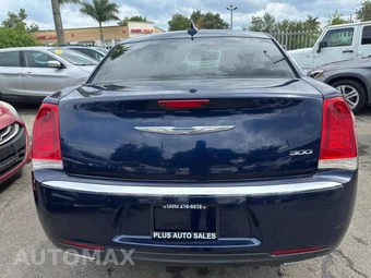 2016 Chrysler 300 Limited - miniatura 6