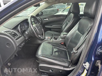 2016 Chrysler 300 Limited - miniatura 9
