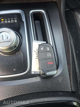 2016 Chrysler 300S – miniatura 8