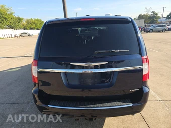 2016 Chrysler Town & Country Limited Platinum 121.2" WB - miniatura 5