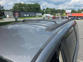 2016 Chrysler Town & Country Touring 121.2" WB - miniatura 12