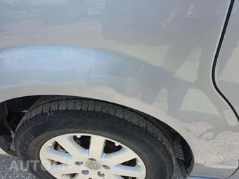 2016 Chrysler Town & Country Touring 121.2" WB – miniatura 24