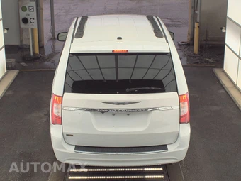 2016 Chrysler Town & Country Touring 121.2" WB - miniatura 5