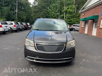 2016 Chrysler Town & Country Touring 121.2" WB - miniatura 15