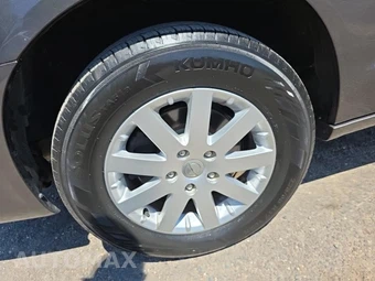 2016 Chrysler Town & Country Touring 121.2" WB – miniatura 10
