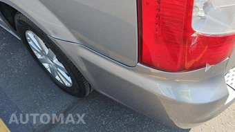 2016 Chrysler Town & Country Touring 121.2" WB - miniatura 32